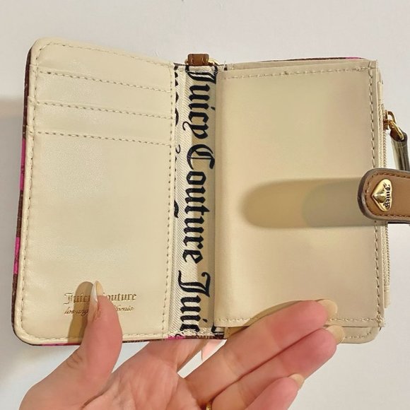 Juicy Couture Follow Your Heart Tab Card Bag Keychain or Backpack Wallet NWT - Picture 7 of 8